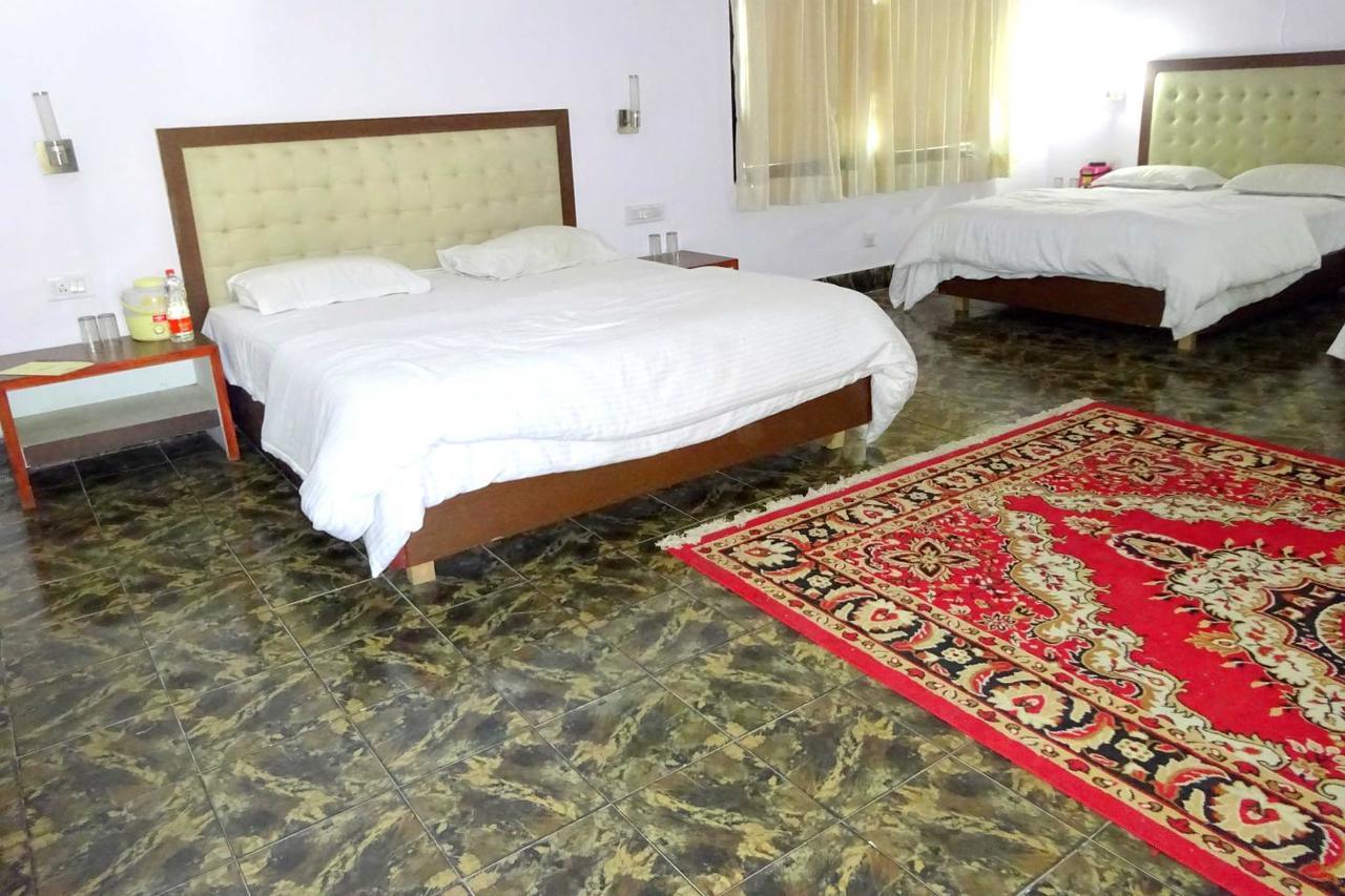 Hotel Utsav Nāthdwāra Eksteriør billede